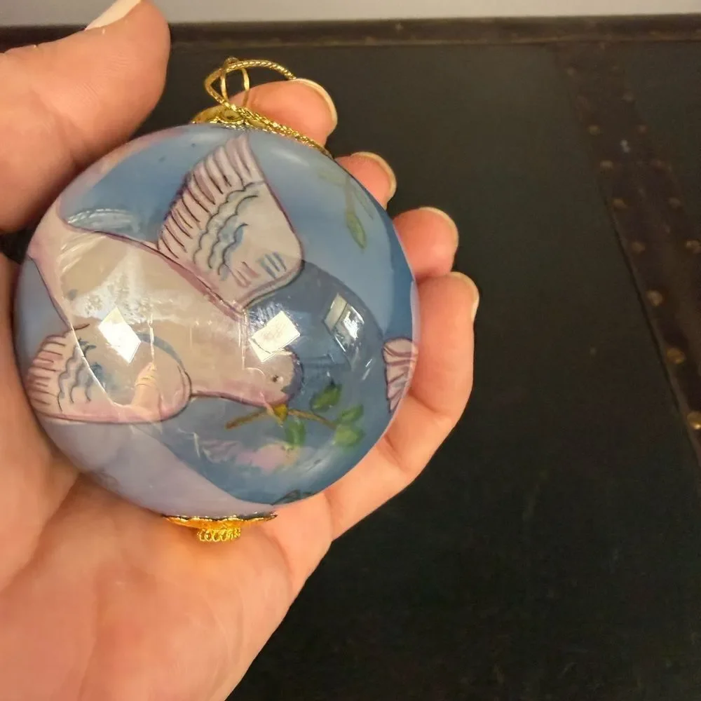 Vintage 2002 LI BIEN Peace Dove Reverse Hand Painted Glass Ornament w/Box & Info